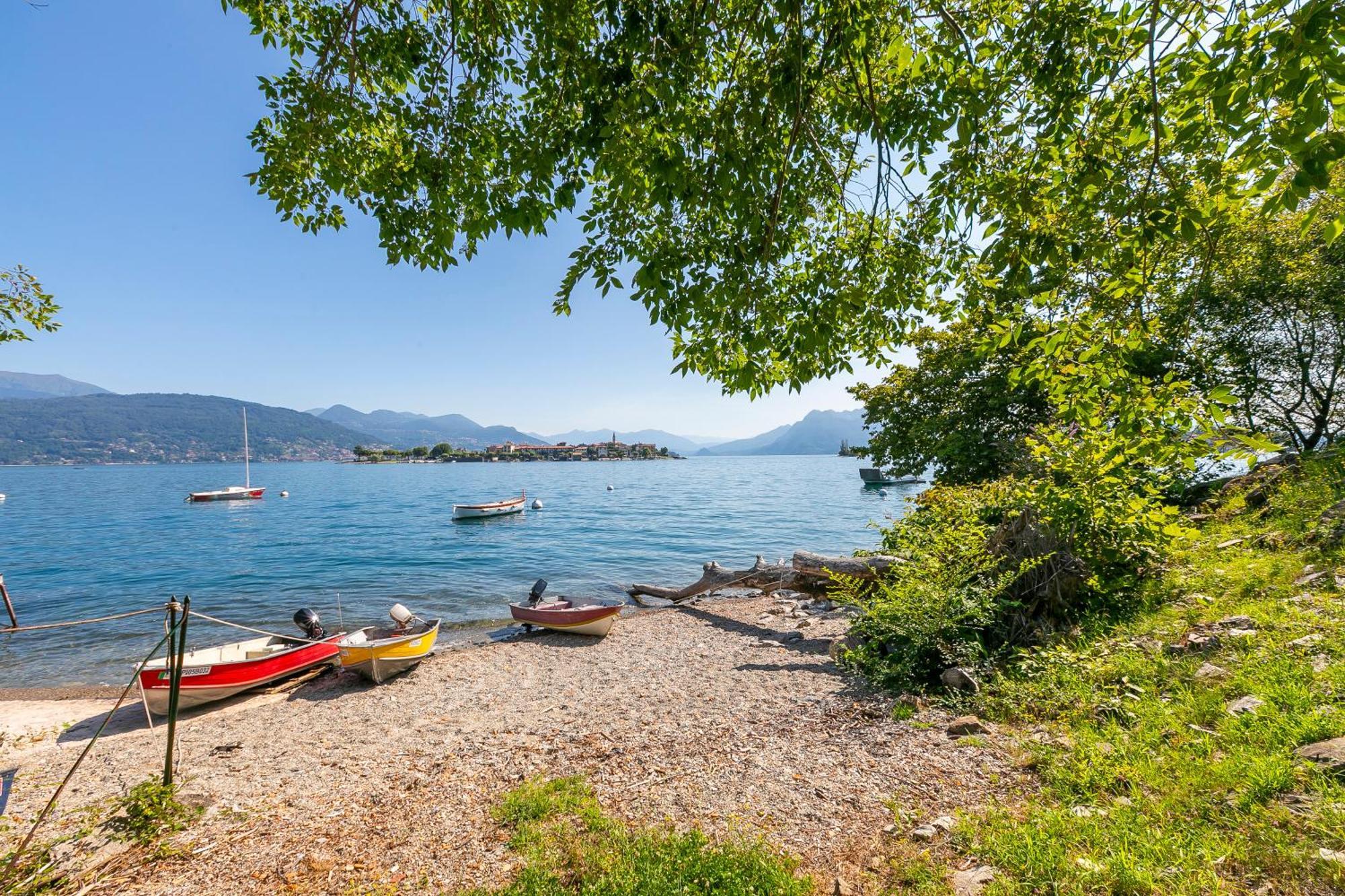 Pandora Lake View Stresa - Happy Rentals ภายนอก รูปภาพ